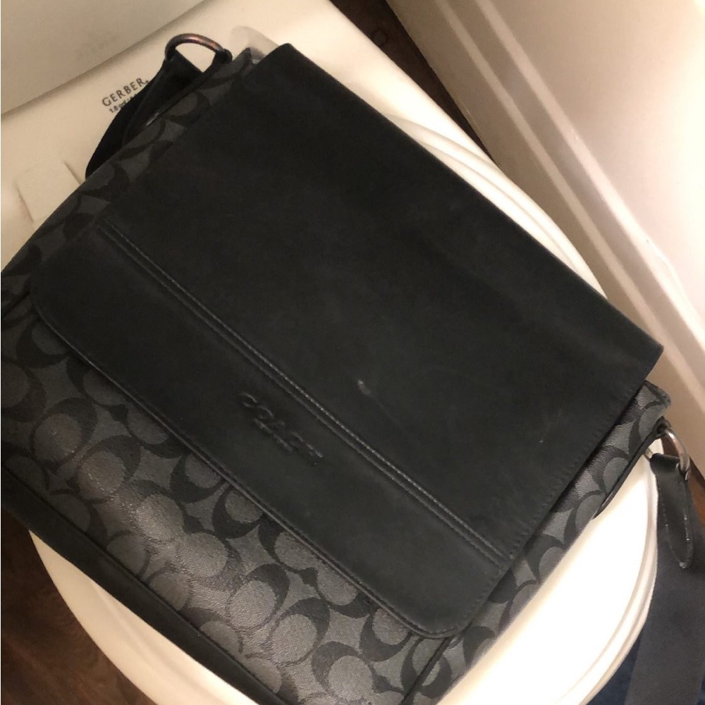 Houston Map Bag start 125 or you can text me about negotiating